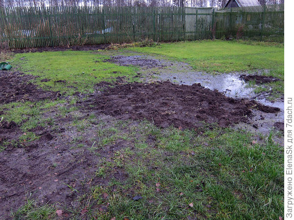 Снова засыпала и утаптывала...