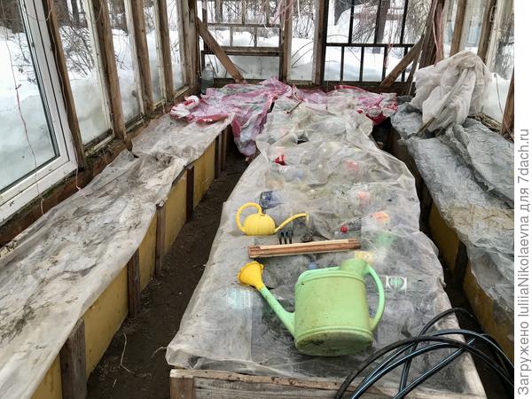 Смотрю на дело своих рук и думаю: «Красатища! Я бы точно победила в конкурсе бомжедомиков» 😜😜😜