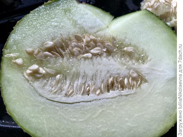 Очень даже прилично на вкус. Дочка сказала, что в Египте  именно такие к столу и подавали😜