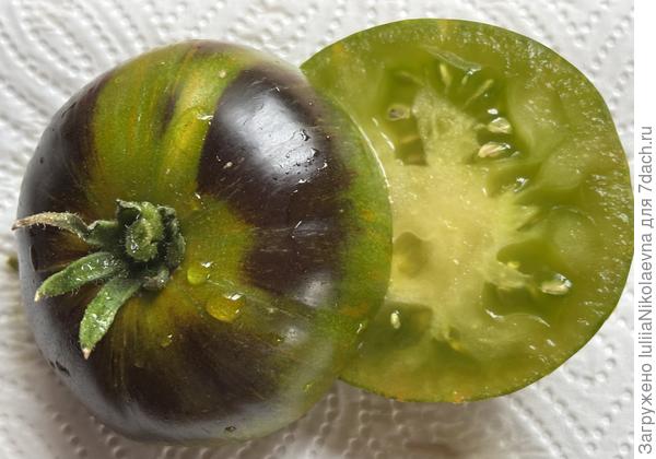 На ощупь мягкая-созрела. Вкусная)