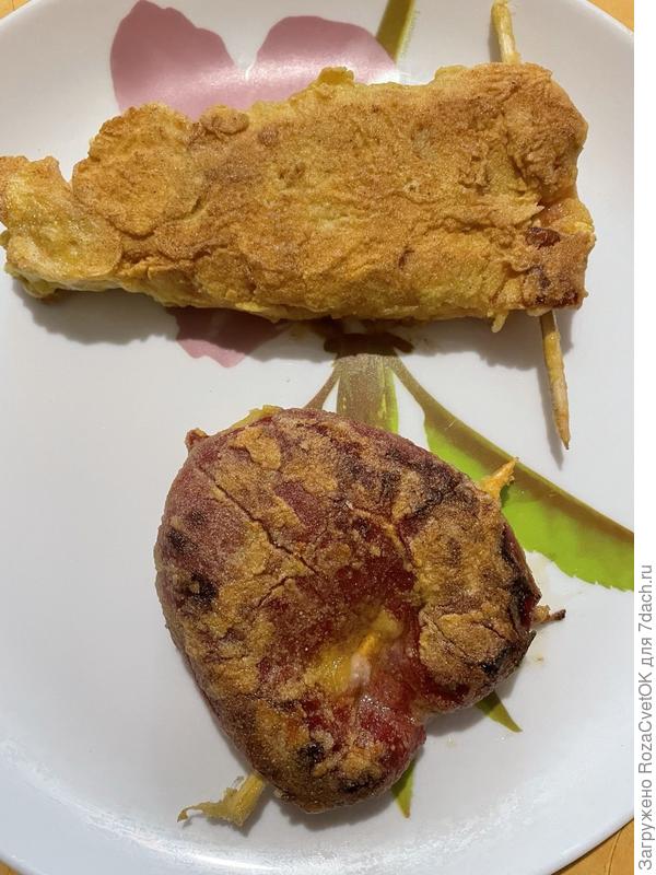 Когда сыр начнет чуть вытекать, а перец зарумянится - все готово!