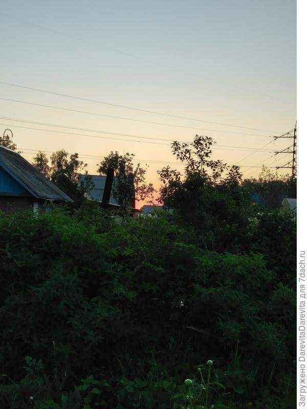 Закат в десять вечера