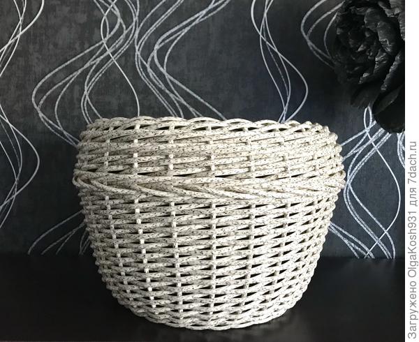 В основе ведро 12 л