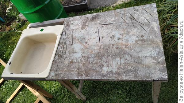 Шесть ножек для стола