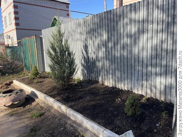 С утреца, после вечерних манипуляций. Думала, будет заметен эффект уборки на фото до и после, но нет 😁