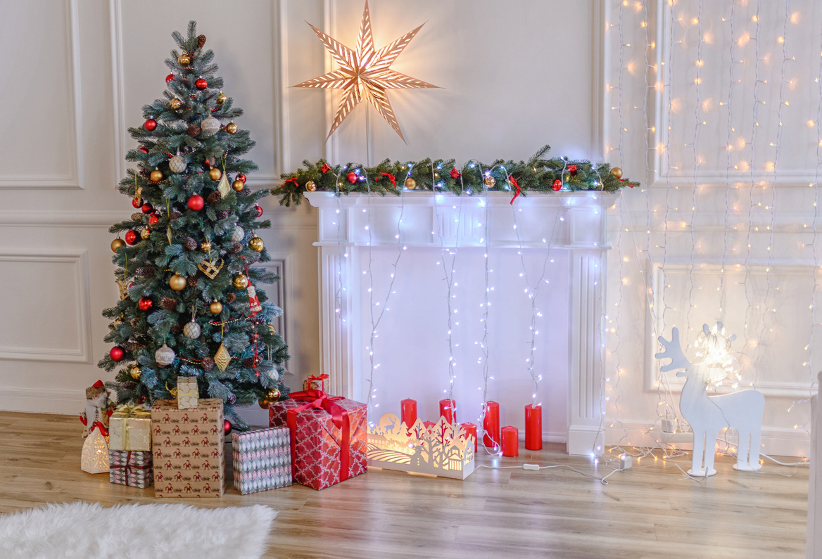 Новогоднее украшение комнаты